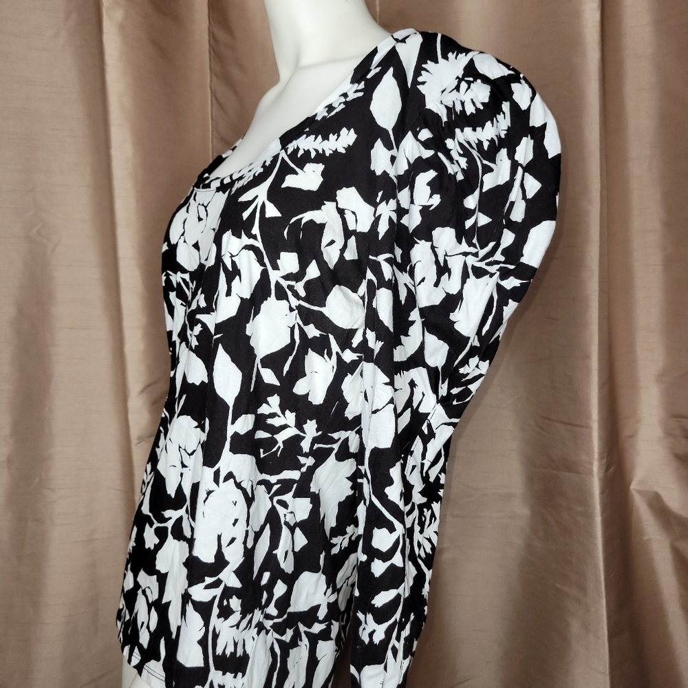 INC International Concepts Women's LS Floral Top - Size: XL - Black / White - Picture 10 of 12